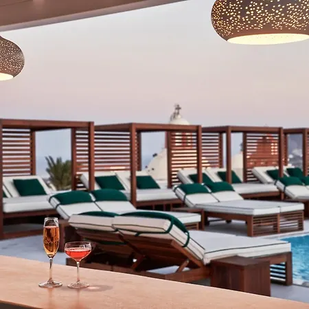 Отель Katikies Garden Santorini - The Leading Of The World 5*