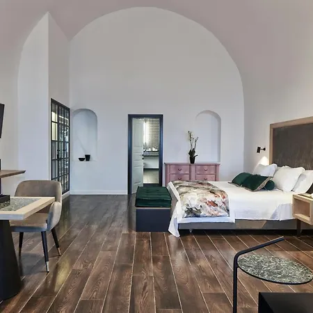 Hotel Katikies Garden Santorini - The Leading Of The World 5*