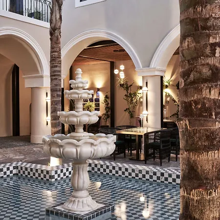 Katikies Garden Santorini - The Leading Of The World 5* Тира