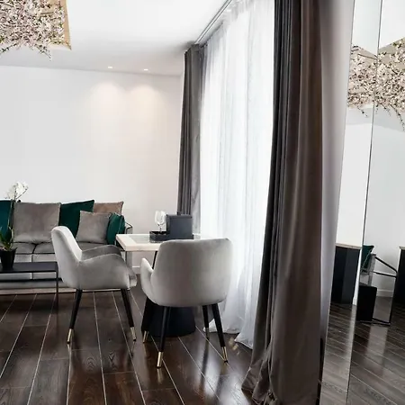 Отель Katikies Garden Santorini - The Leading Of The World 5*