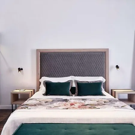 Katikies Garden Santorini - The Leading Of The World