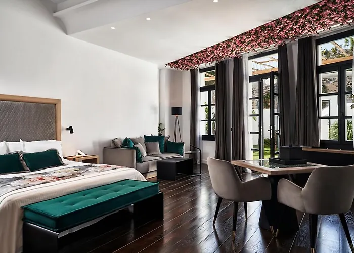 Katikies Garden Santorini - The Leading Of The World 酒店 费拉