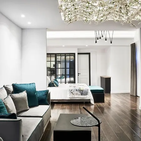 Katikies Garden Santorini - The Leading Of The World