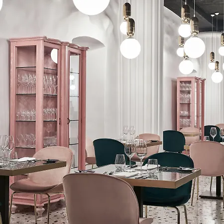 Katikies Garden Santorini - The Leading Of The World Hotel 5*