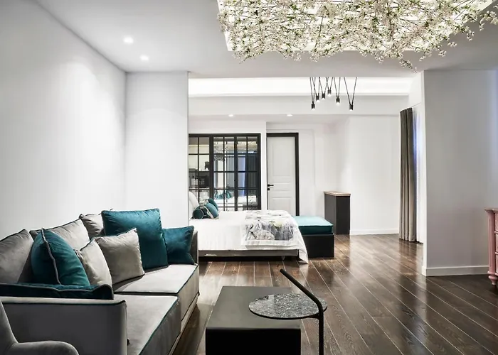 Katikies Garden Santorini - The Leading Of The World