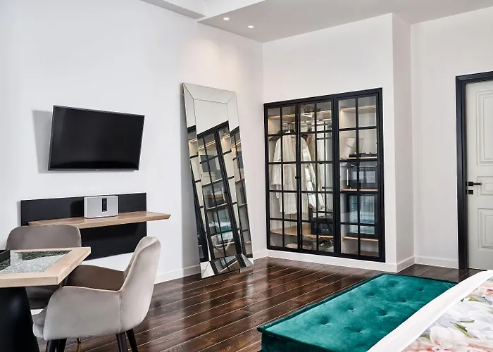 Hotel Katikies Garden Santorini - The Leading Of The World 5*