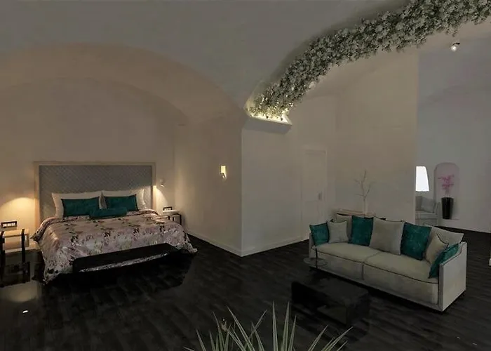 Hotel Katikies Garden Santorini - The Leading Of The World