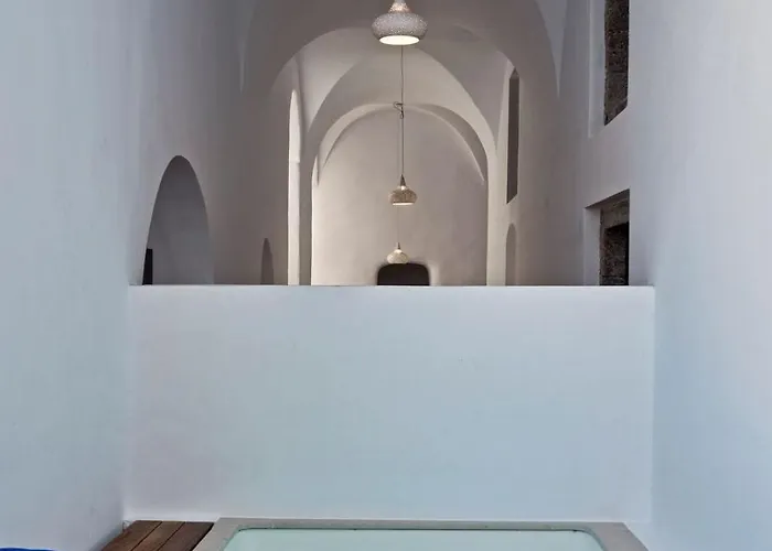 Katikies Garden Santorini - The Leading Of The World סנטוריני